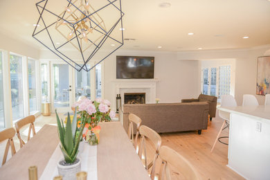 Inspiration for a contemporary dining room remodel in Los Angeles