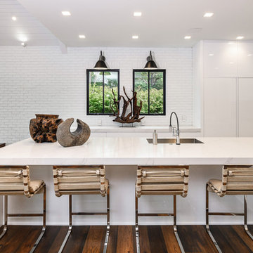 Contemporary Kitchen