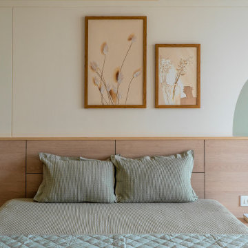 Master bed transitional Design