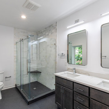 Black and White Contemporary Bathroom Design