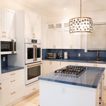 Traditional Kitchen Remodel Done With Painted White Shaker Door