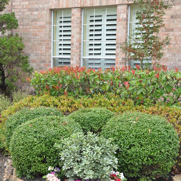 Renovate front in Lakes of Eldridge