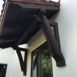 Brackets - Home Decor