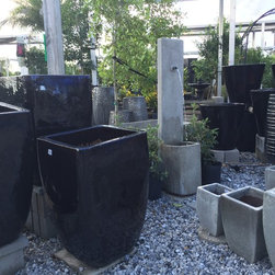 Pots + Planters - Outdoor Decor