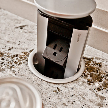 Salt & Pepper - Live Kitchen