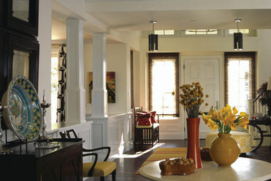 Elegant hallway photo in Orange County