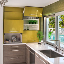 Appliance Garage - Kitchen