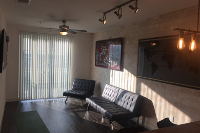 Minimalist home design photo in Dallas