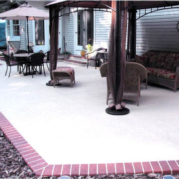 Picture-Perfect, Classic Patio