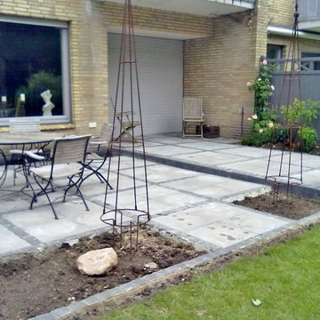 Kleiner Garten stilvoll gestaltet