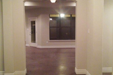 Entryway photo in Austin