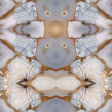 Jennifer wall paper