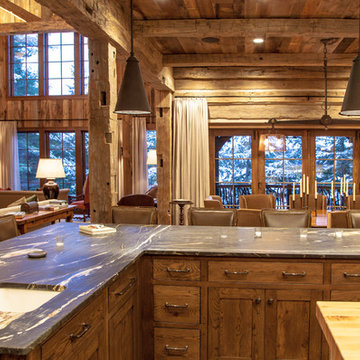 New Hampshire Snow and Lake Lodge