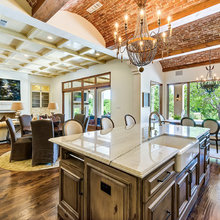dining/kitchen
