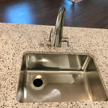New Construction Kewanee IL MSI Quartz Koch & Dura Supreme Painted Cabinets