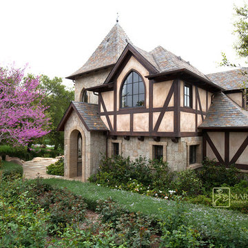 European Cottage Country Lake House
