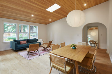 Inspiration for a transitional dining room remodel in Portland