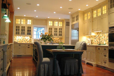 Kitchen - kitchen idea in New York