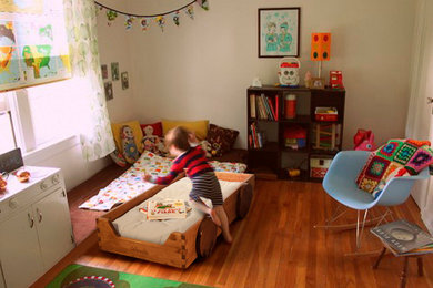 Montessori floor bed