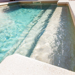 PIscina Sena 5 en color Sand, producto de la Gama exclusiva Kerapool - Products