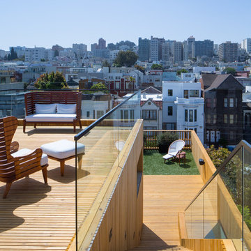 Cow Hollow Residence