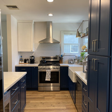 Compact Kitchen Remodel with Smart Space Optimization