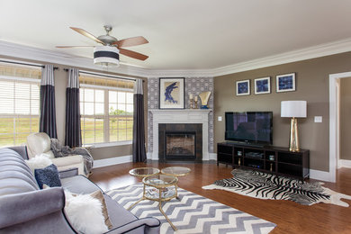 Inspiration for a transitional living room remodel in Miami