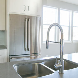 Electrolux Erie Kitchen - Kitchen Sink Accessories
