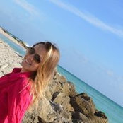 Alinne Dourado's photo