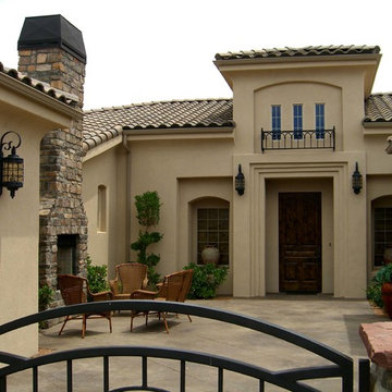 Mix of multiple exterior pictures