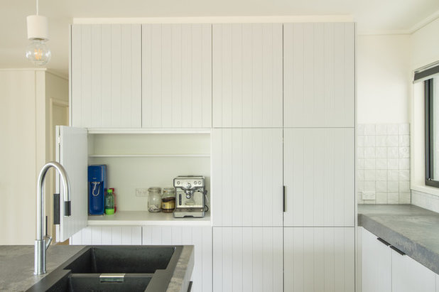 Beach Style Kitchen by NOSIVA Custom Cabinetry