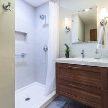 reyna's bathroom