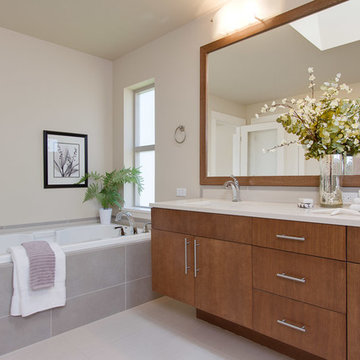 12. Master bathroom. Plan 2A