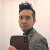 周逸凡s foto