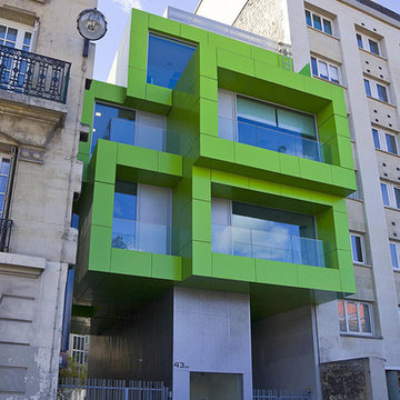 Décoration d'un studio dans un immeuble industriel à Paris (75)