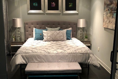 Home design - contemporary home design idea in Phoenix
