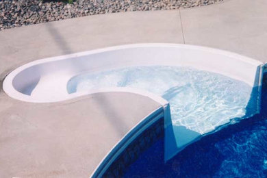 Inspiration for a pool remodel in Detroit
