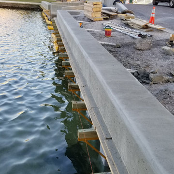 600 feet of seawall