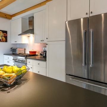 Post & Beam White Shaker Kitchen