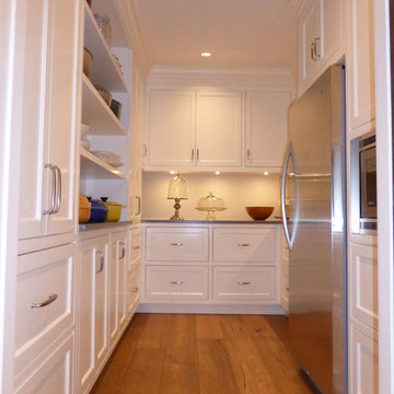 Walk In Pantry