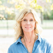 Lynn Schroeder's photo