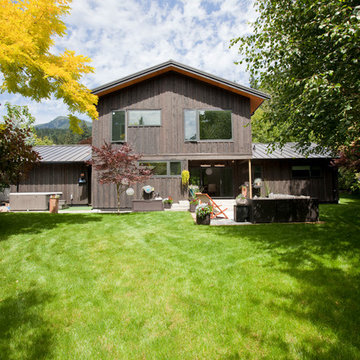 West Vancouver home gets a new life