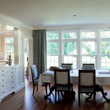 Kitchen dining look thru