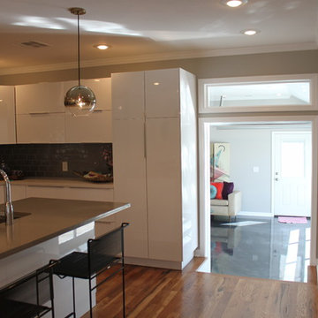Modern Midcentury Home Staging