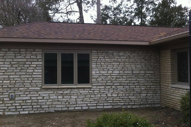 Traditional exterior home idea in Columbus