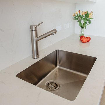 Contemporary Kitchen Update With an Extension Table