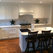 Note the cabinets above the stove isn't cramped