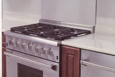 Thor Kitchen  36" Thor Kitchen Pro-style 6-Burner Gas Range