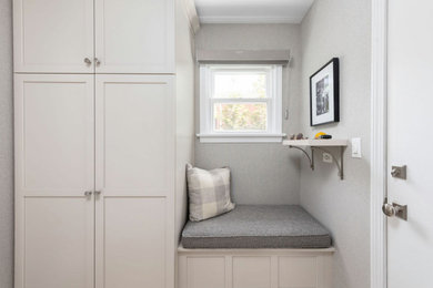 Home design - transitional home design idea in Chicago