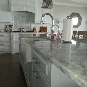 Farmhouse Kitchen with large island